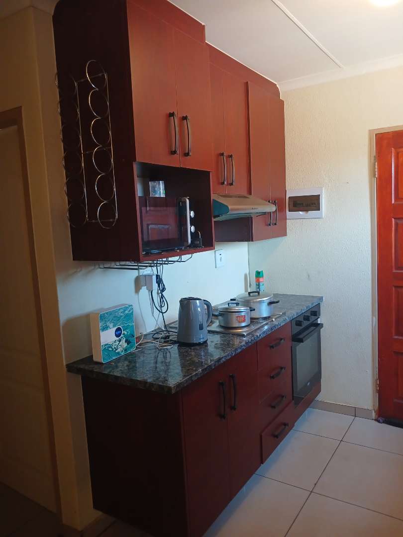 To Let 3 Bedroom Property for Rent in Rosslyn Gauteng