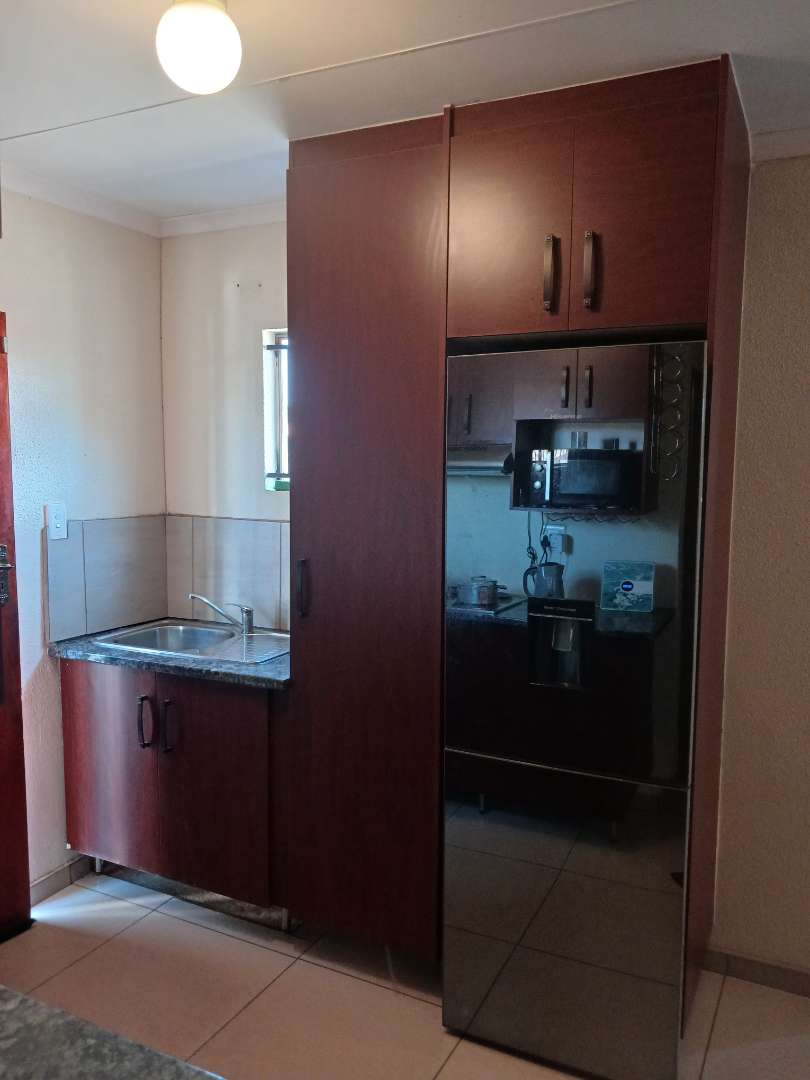 To Let 3 Bedroom Property for Rent in Rosslyn Gauteng