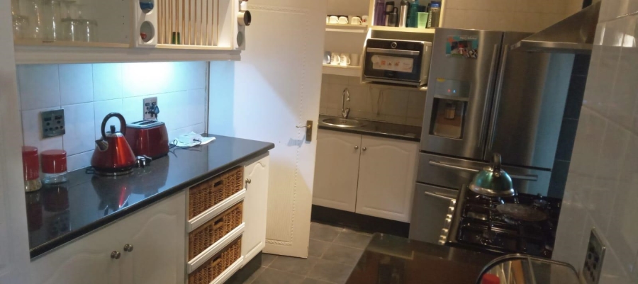 3 Bedroom Property for Sale in Van Riebeeck Park Gauteng