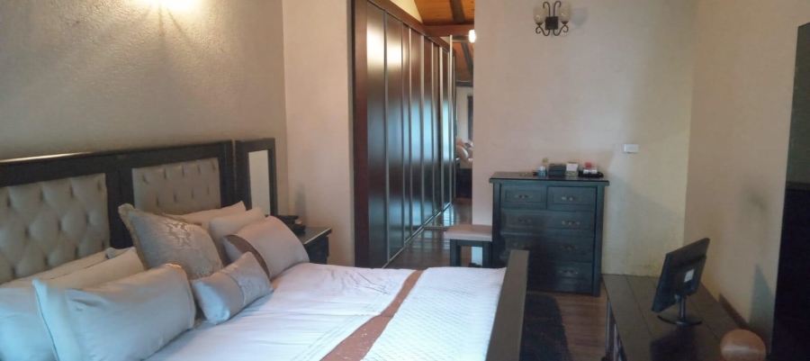 3 Bedroom Property for Sale in Van Riebeeck Park Gauteng