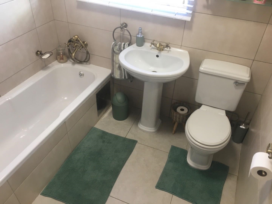 3 Bedroom Property for Sale in Clubview Gauteng