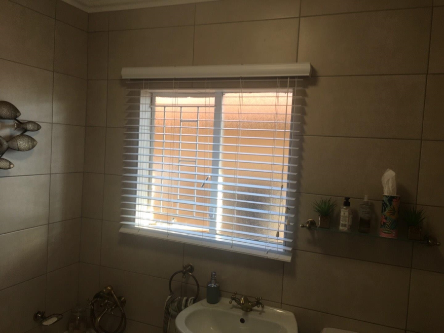3 Bedroom Property for Sale in Clubview Gauteng