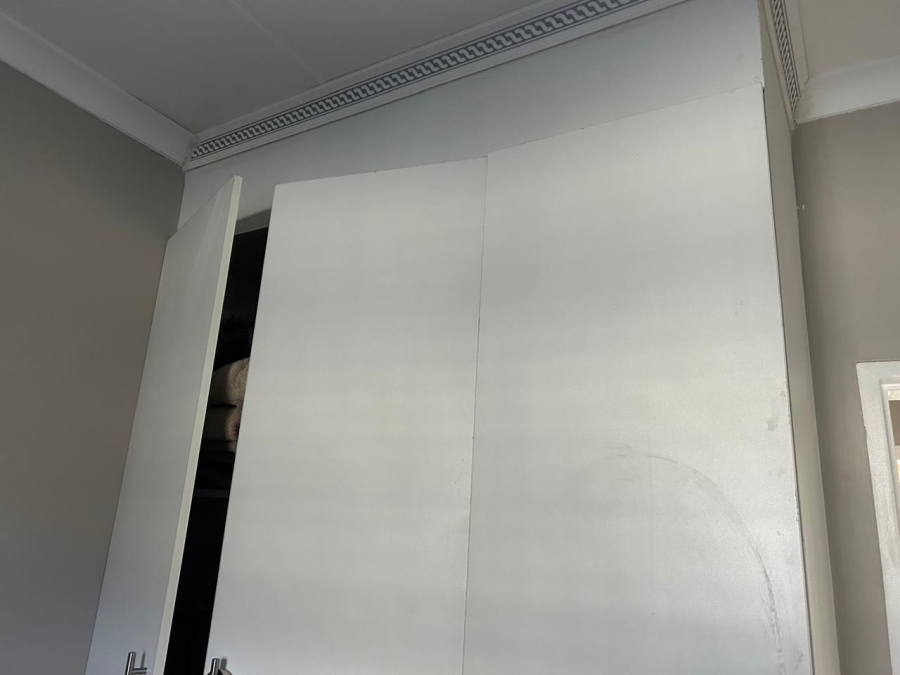 3 Bedroom Property for Sale in Clayville Gauteng