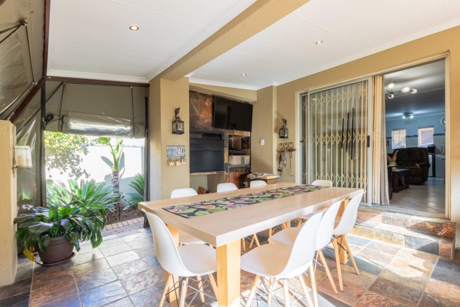 To Let 3 Bedroom Property for Rent in Wilgeheuwel Gauteng