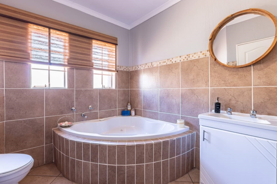 To Let 3 Bedroom Property for Rent in Wilgeheuwel Gauteng