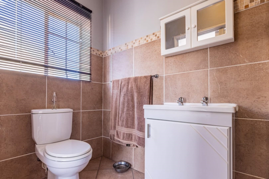 To Let 3 Bedroom Property for Rent in Wilgeheuwel Gauteng
