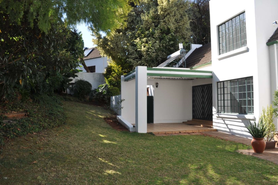 3 Bedroom Property for Sale in Faerie Glen Gauteng