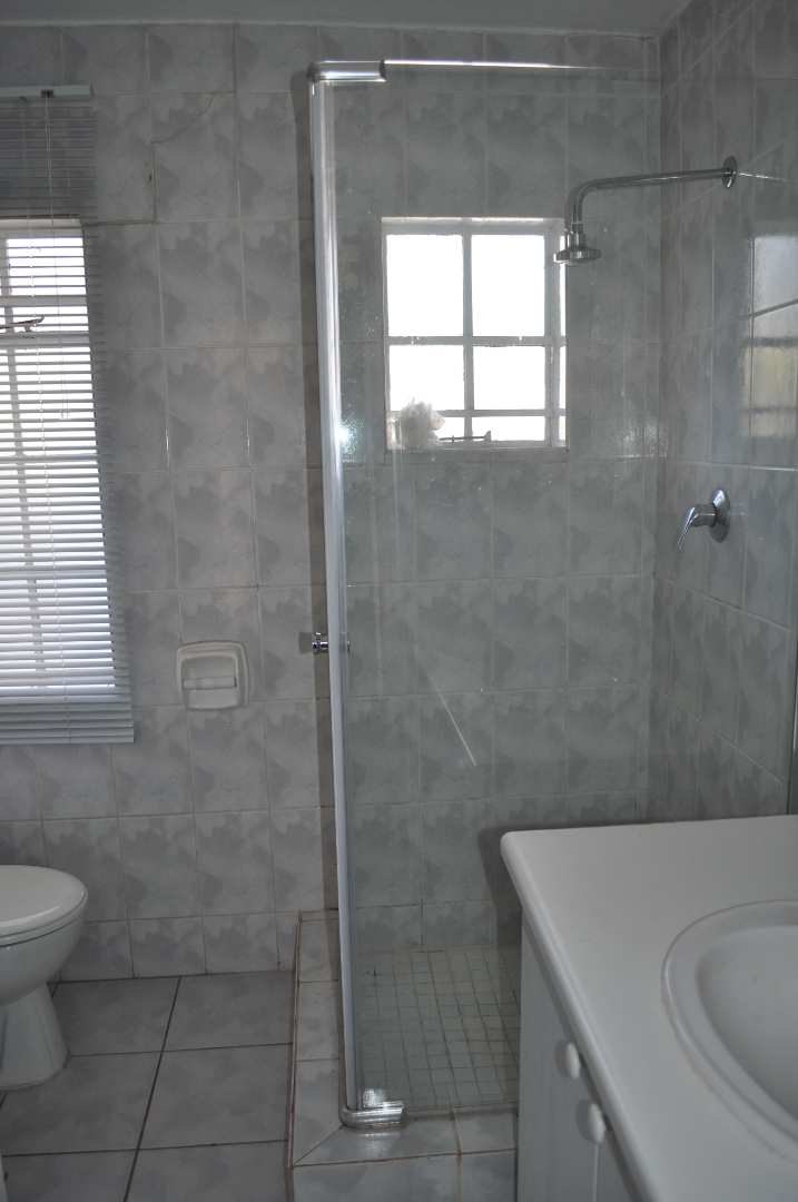 3 Bedroom Property for Sale in Faerie Glen Gauteng