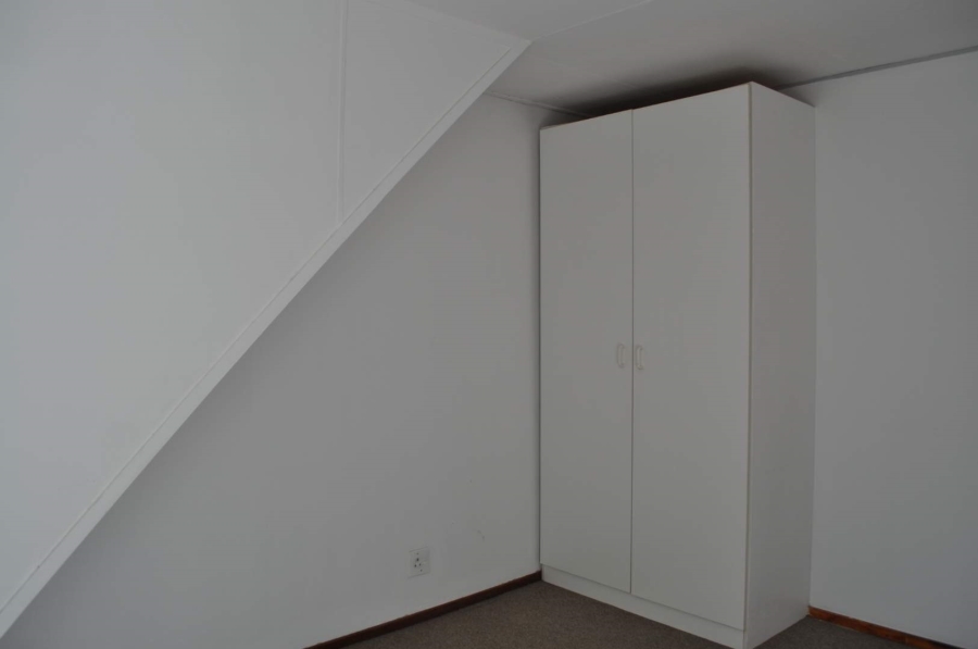 3 Bedroom Property for Sale in Faerie Glen Gauteng