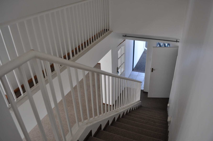 3 Bedroom Property for Sale in Faerie Glen Gauteng