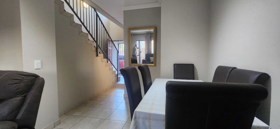 2 Bedroom Property for Sale in New Redruth Gauteng