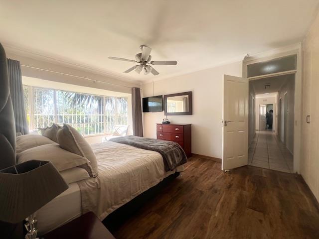 5 Bedroom Property for Sale in Alberante Gauteng