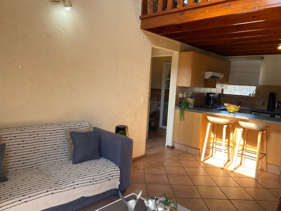 1 Bedroom Property for Sale in Lonehill Gauteng