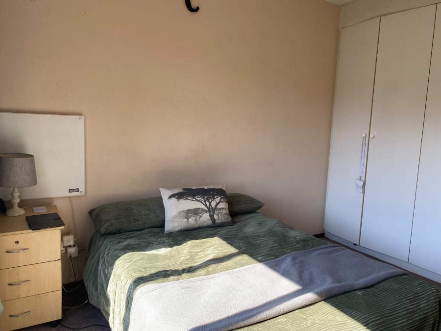 1 Bedroom Property for Sale in Lonehill Gauteng