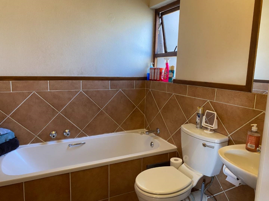 1 Bedroom Property for Sale in Lonehill Gauteng