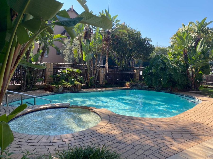 1 Bedroom Property for Sale in Lonehill Gauteng