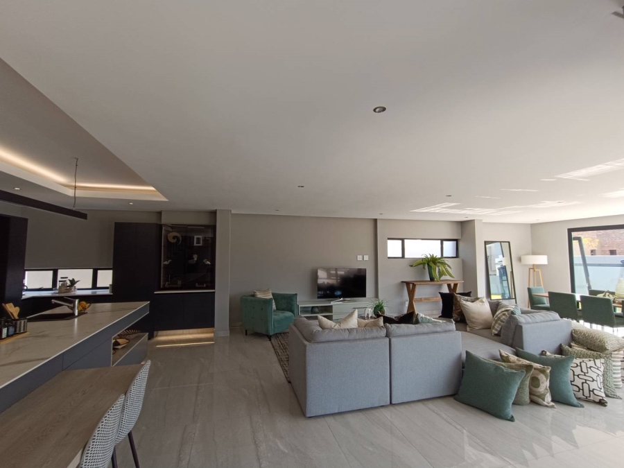 4 Bedroom Property for Sale in Midstream Heights Gauteng