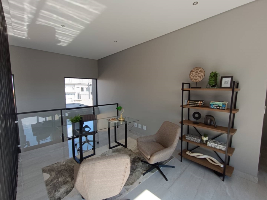 4 Bedroom Property for Sale in Midstream Heights Gauteng