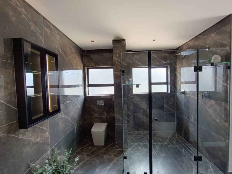 4 Bedroom Property for Sale in Midstream Heights Gauteng