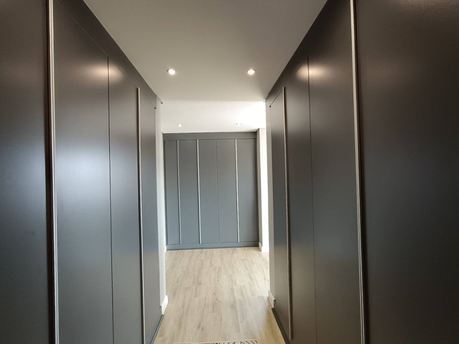 4 Bedroom Property for Sale in Midstream Heights Gauteng