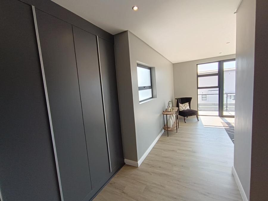 4 Bedroom Property for Sale in Midstream Heights Gauteng