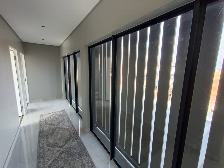 4 Bedroom Property for Sale in Midstream Heights Gauteng