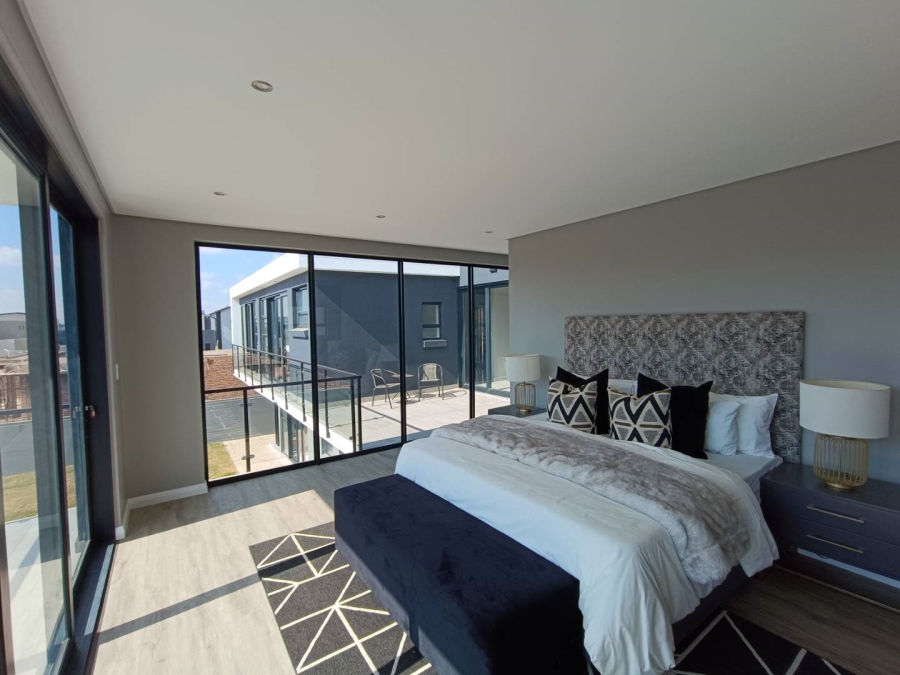 4 Bedroom Property for Sale in Midstream Heights Gauteng