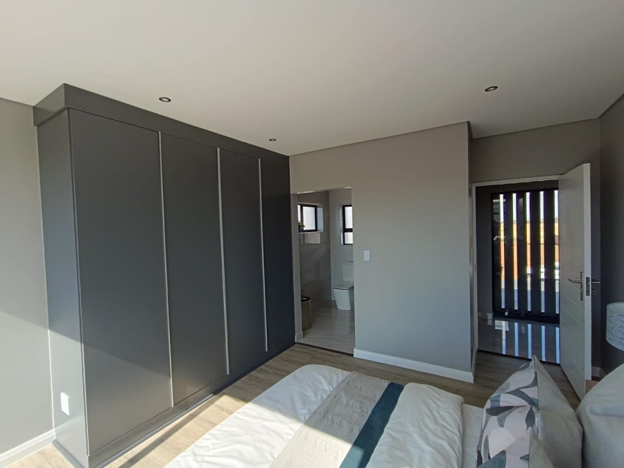 4 Bedroom Property for Sale in Midstream Heights Gauteng