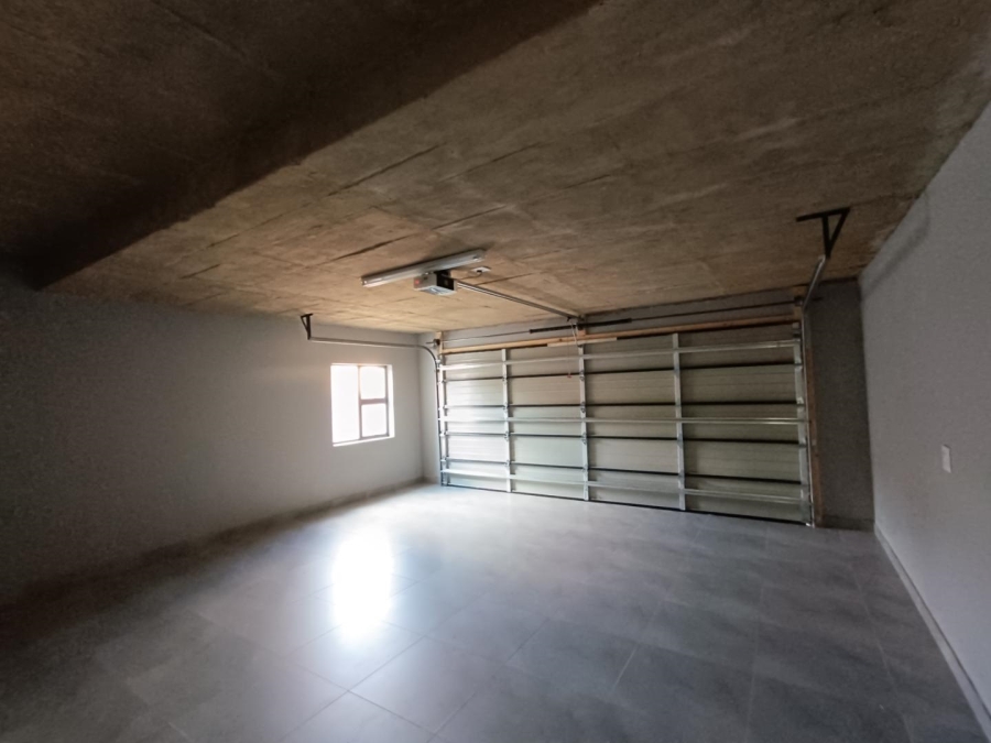 4 Bedroom Property for Sale in Midstream Heights Gauteng