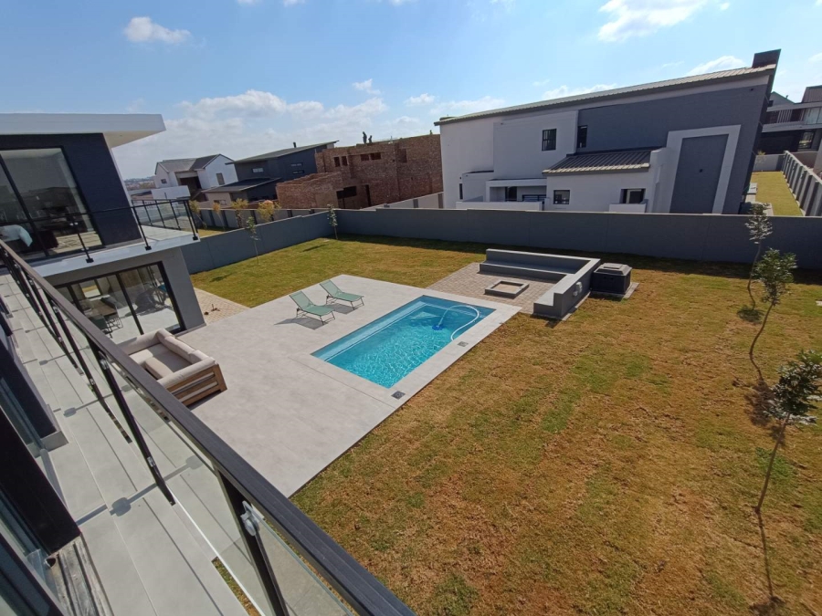 4 Bedroom Property for Sale in Midstream Heights Gauteng