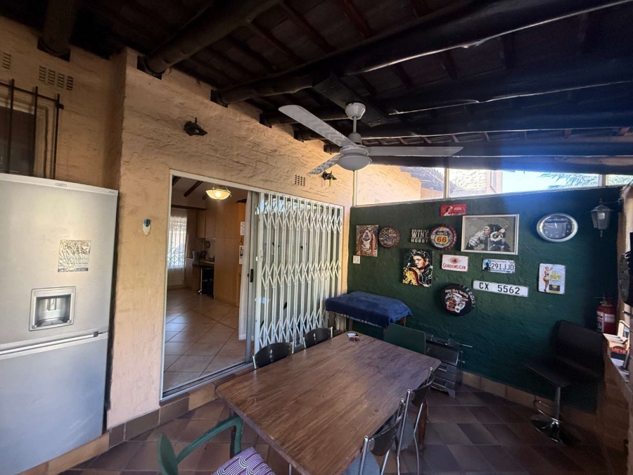 3 Bedroom Property for Sale in Weltevreden Park Gauteng