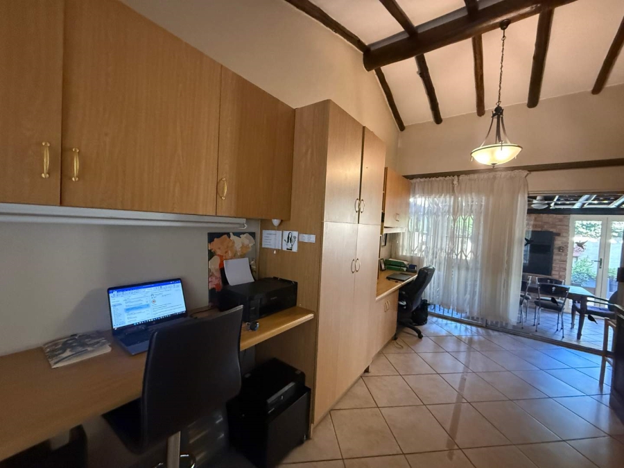 3 Bedroom Property for Sale in Weltevreden Park Gauteng