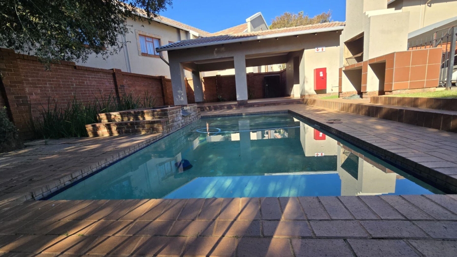 2 Bedroom Property for Sale in Meyersdal Gauteng