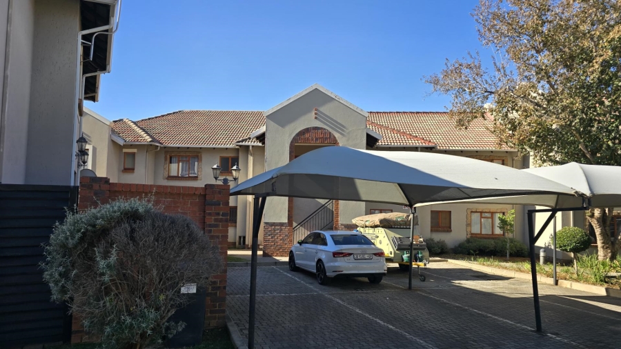 2 Bedroom Property for Sale in Meyersdal Gauteng