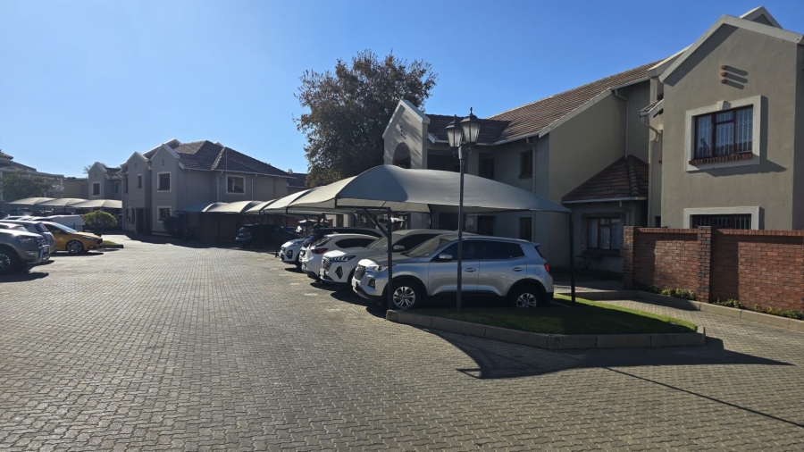 2 Bedroom Property for Sale in Meyersdal Gauteng