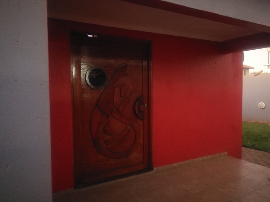 3 Bedroom Property for Sale in Protea Glen Gauteng
