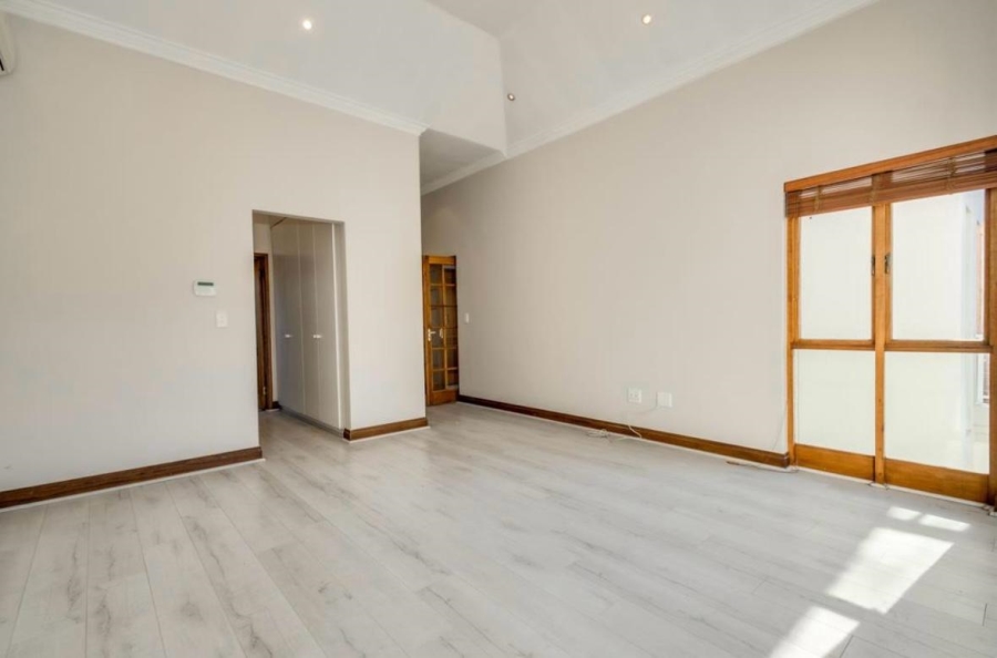 To Let 4 Bedroom Property for Rent in Dainfern Gauteng