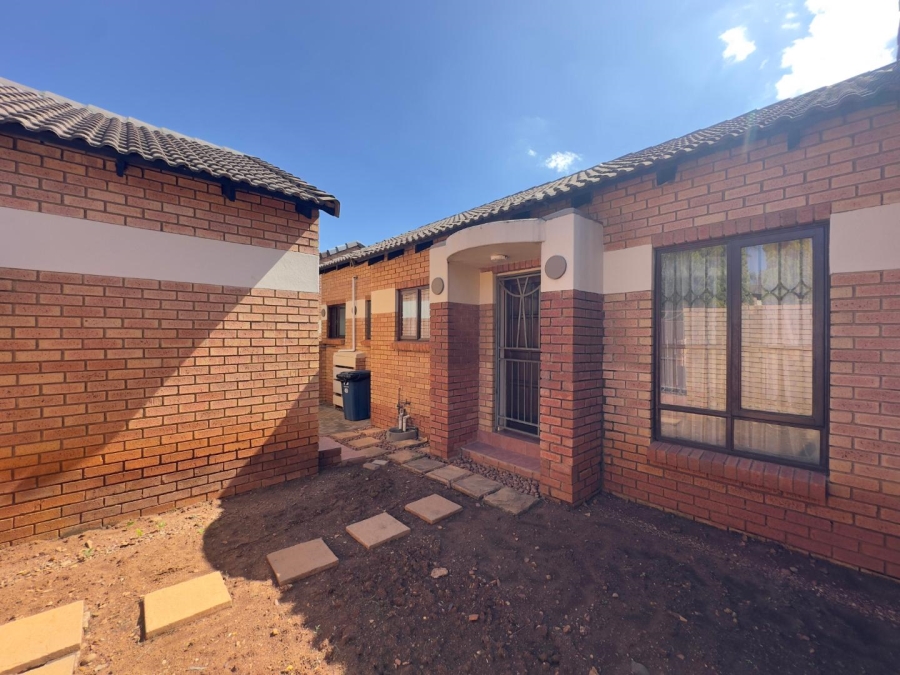 2 Bedroom Property for Sale in Mooikloof Ridge Gauteng
