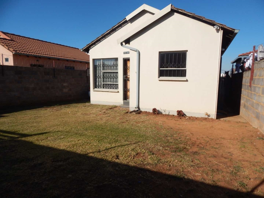 2 Bedroom Property for Sale in Fleurhof Gauteng