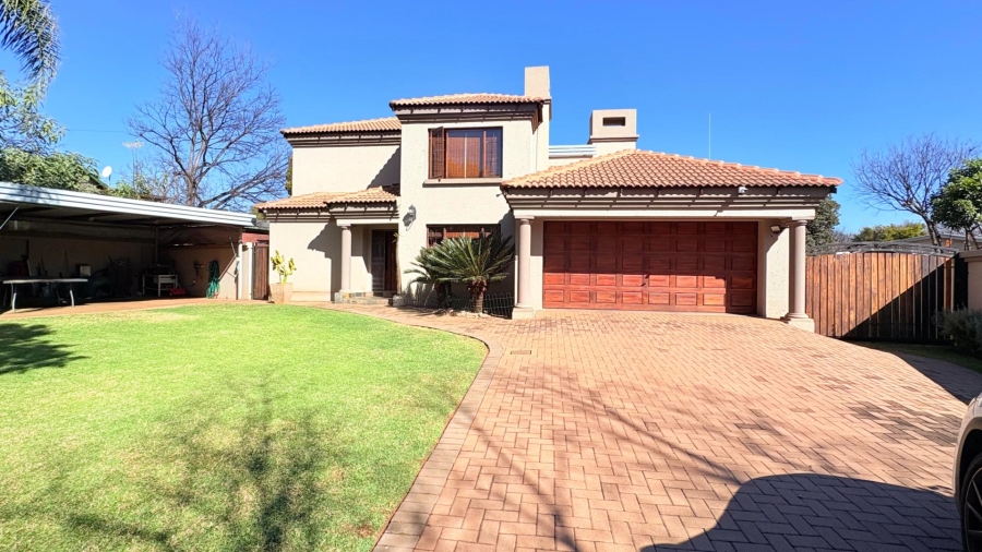 3 Bedroom Property for Sale in Eldoraigne Gauteng
