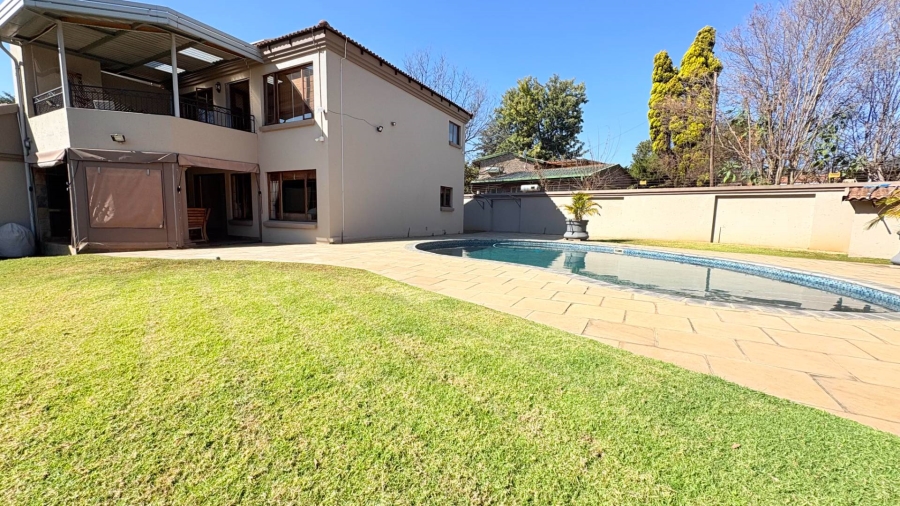 3 Bedroom Property for Sale in Eldoraigne Gauteng