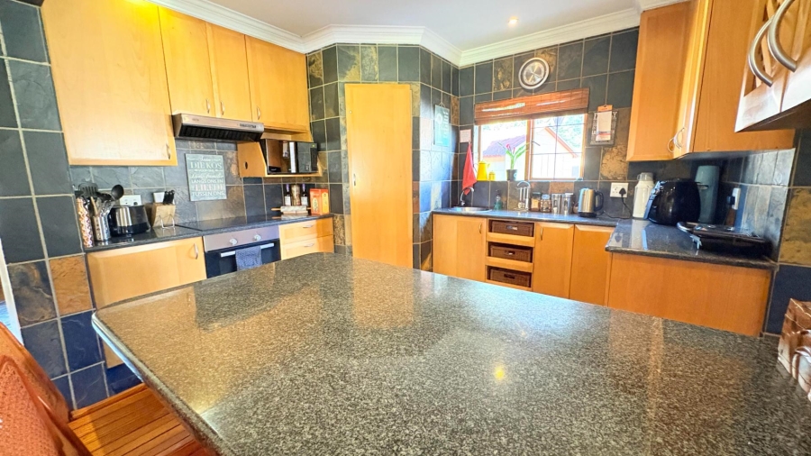 3 Bedroom Property for Sale in Eldoraigne Gauteng