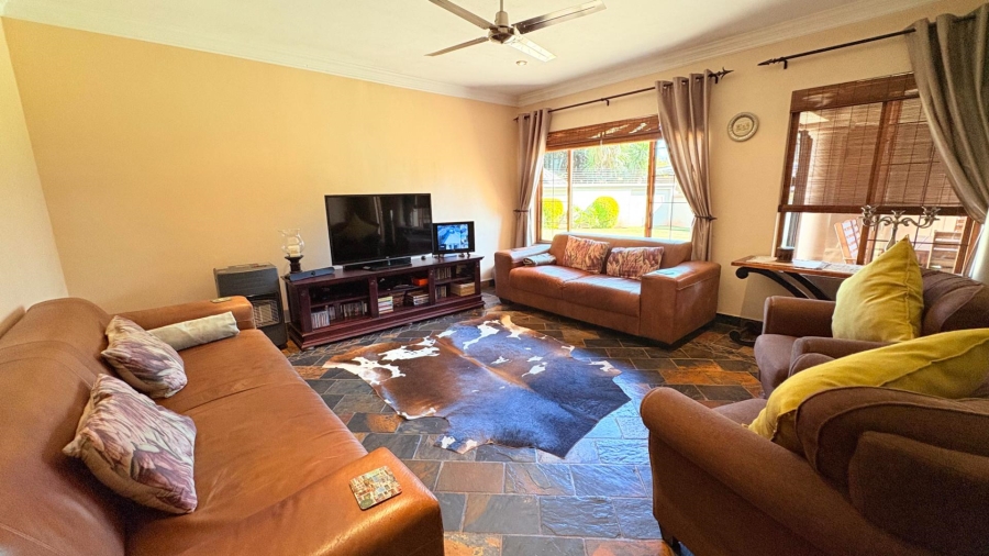 3 Bedroom Property for Sale in Eldoraigne Gauteng
