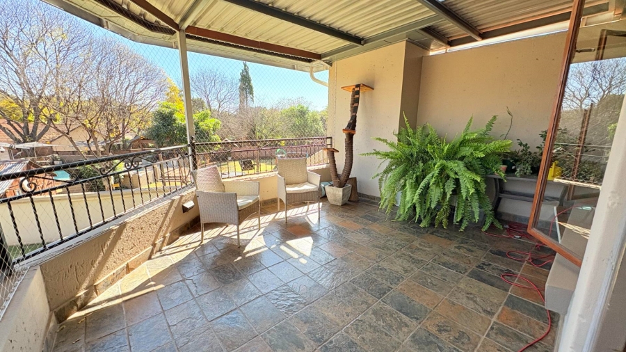 3 Bedroom Property for Sale in Eldoraigne Gauteng