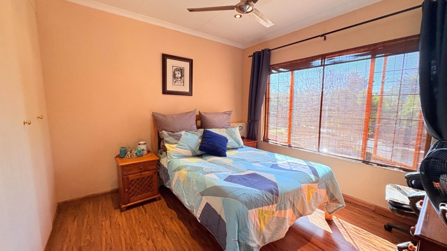 3 Bedroom Property for Sale in Eldoraigne Gauteng