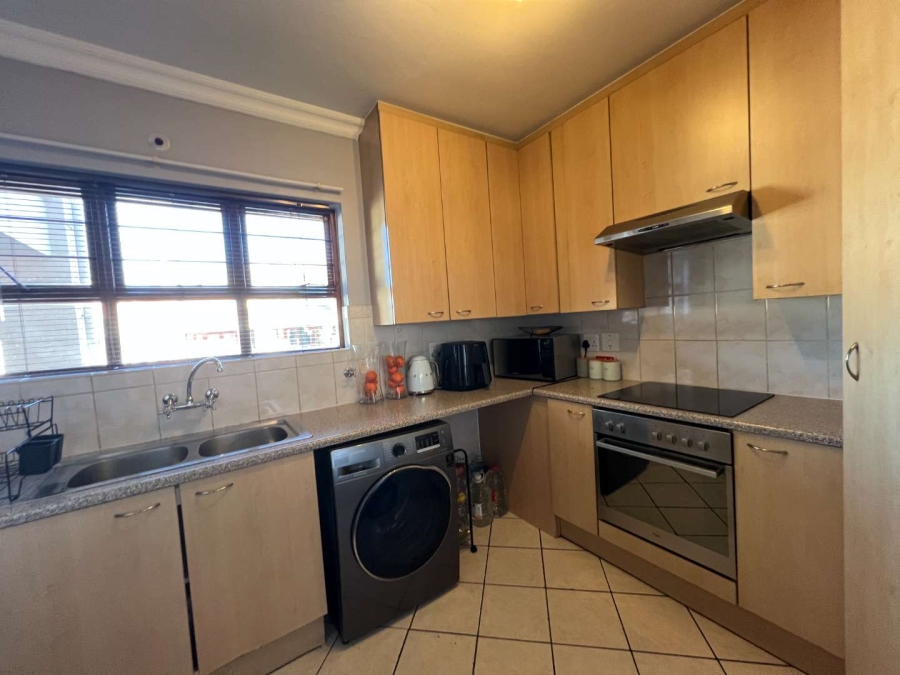 2 Bedroom Property for Sale in Bryanston Gauteng