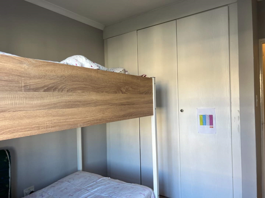 2 Bedroom Property for Sale in Bryanston Gauteng