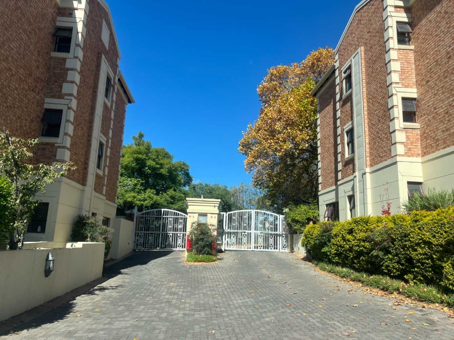 2 Bedroom Property for Sale in Bryanston Gauteng