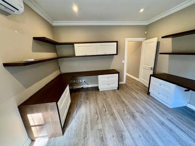 To Let 3 Bedroom Property for Rent in Hurlingham Gauteng