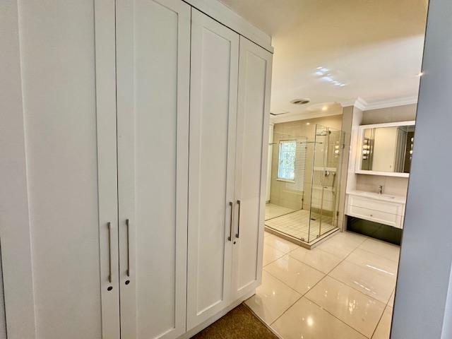 To Let 3 Bedroom Property for Rent in Hurlingham Gauteng